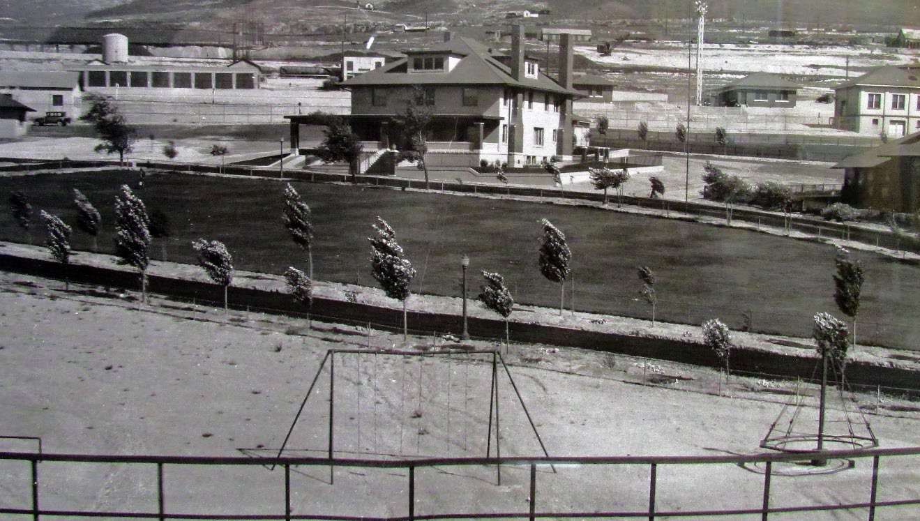 Mansion on the Circle